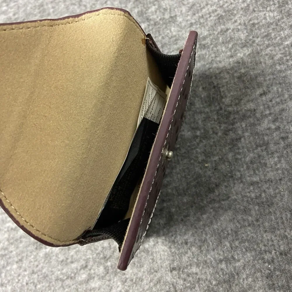 Kenneth Cole kenneth cole